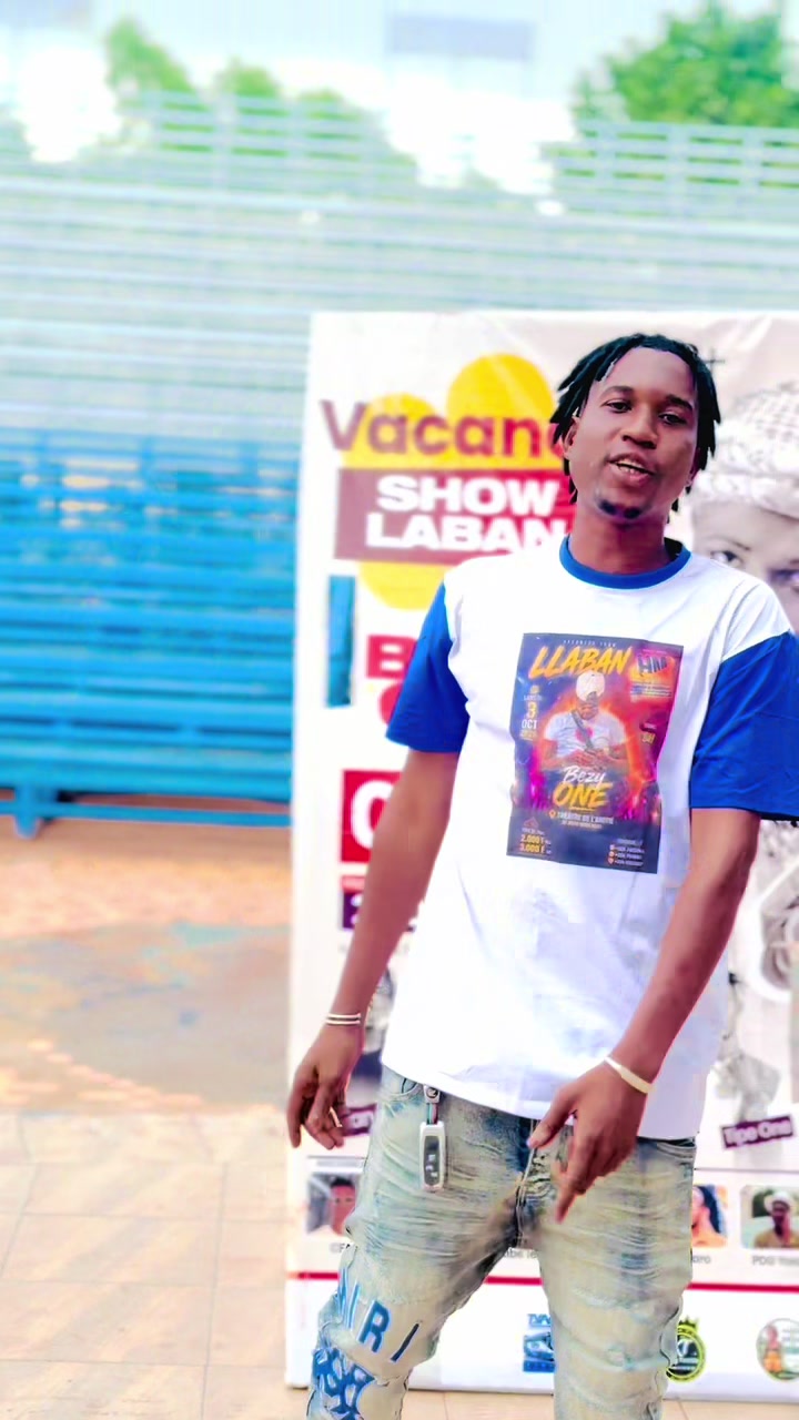 @WEEZYFASHION