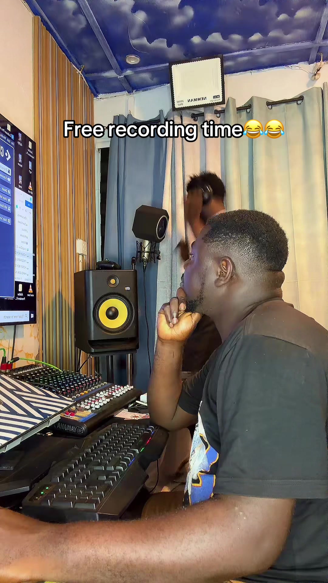@HONEY BOY GH