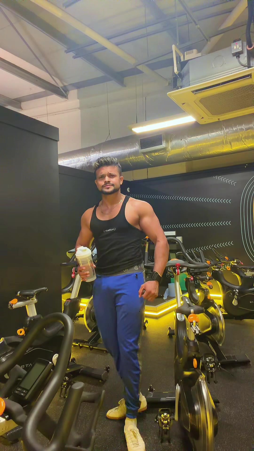 @Tim🇱🇰🇬🇧