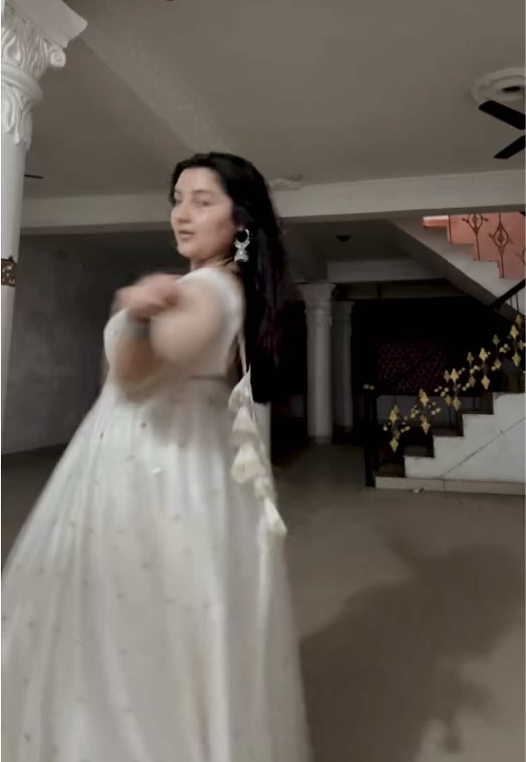 @sneha ꩜⋆.