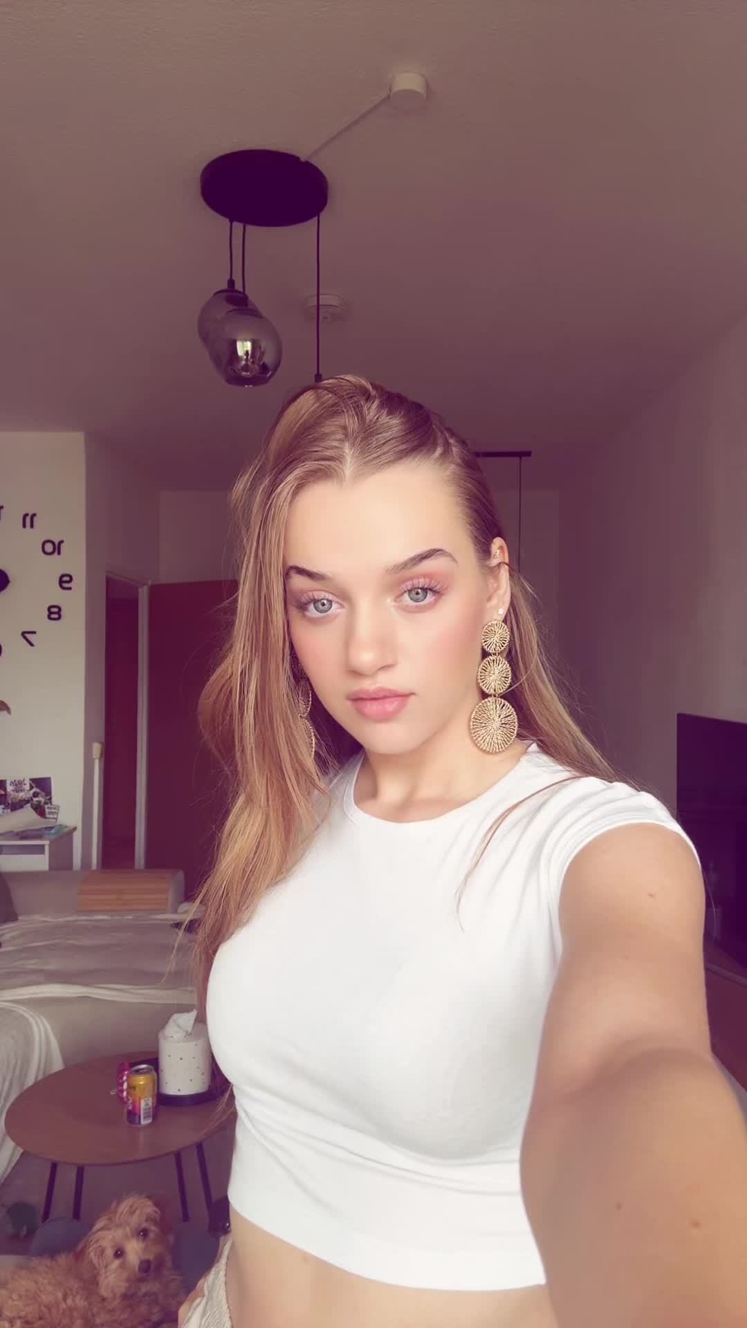 @chiarasvibez