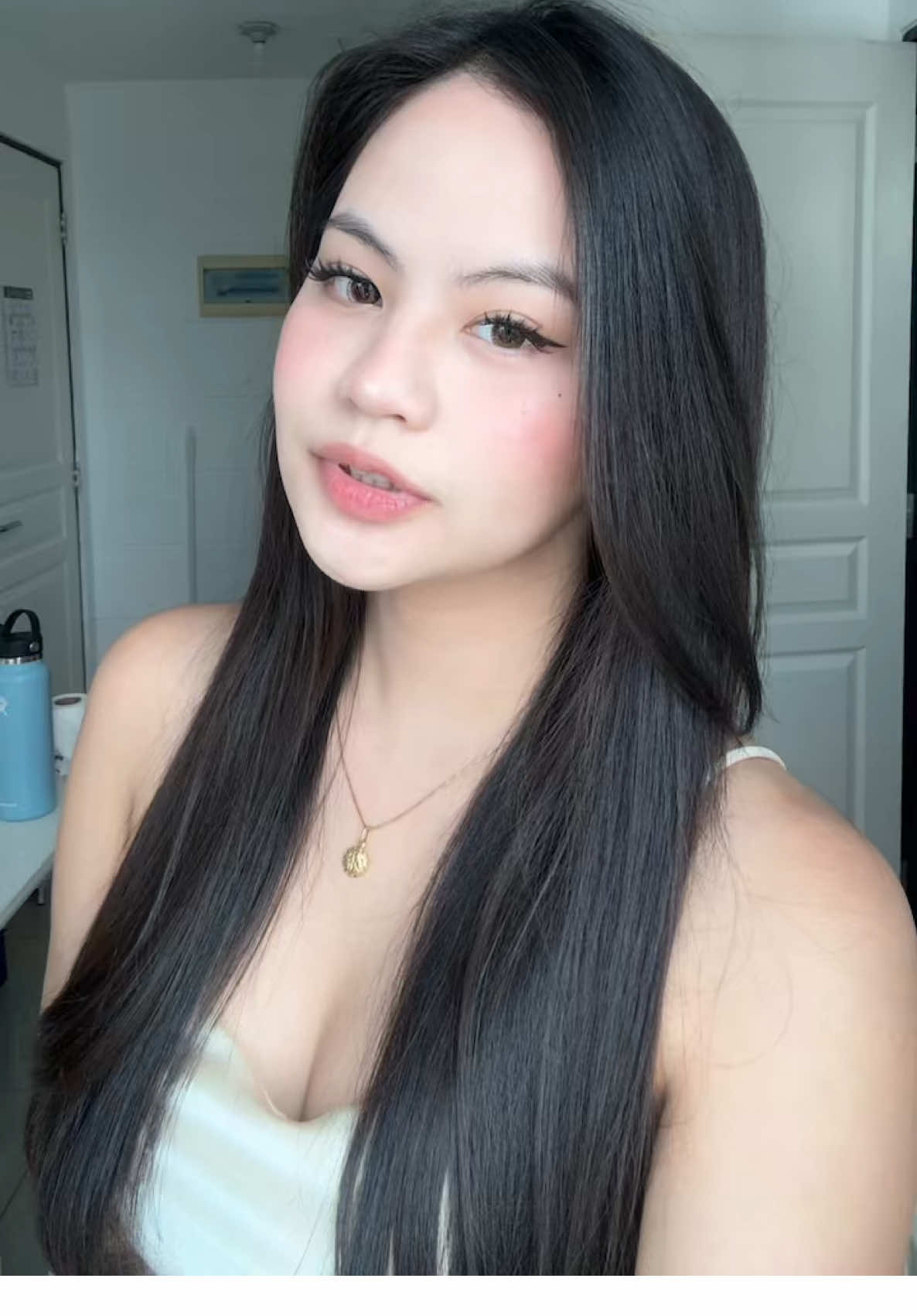 @krischelle