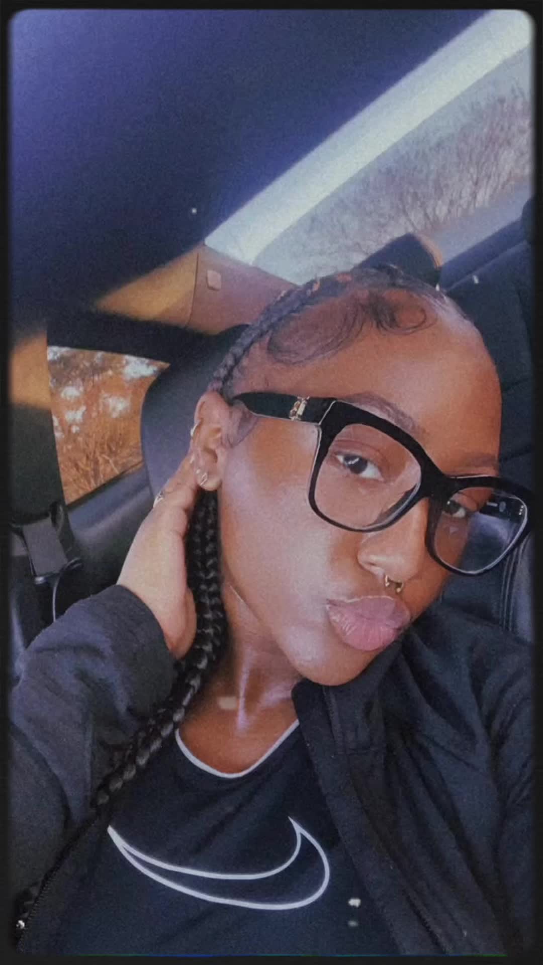 @Ari