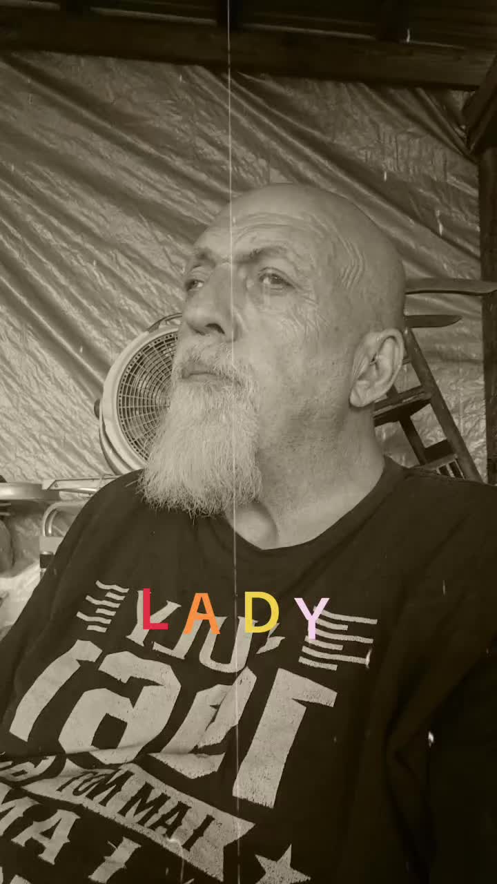 @✔️🩵 DANCING CAJUN MAN 🩵✔️