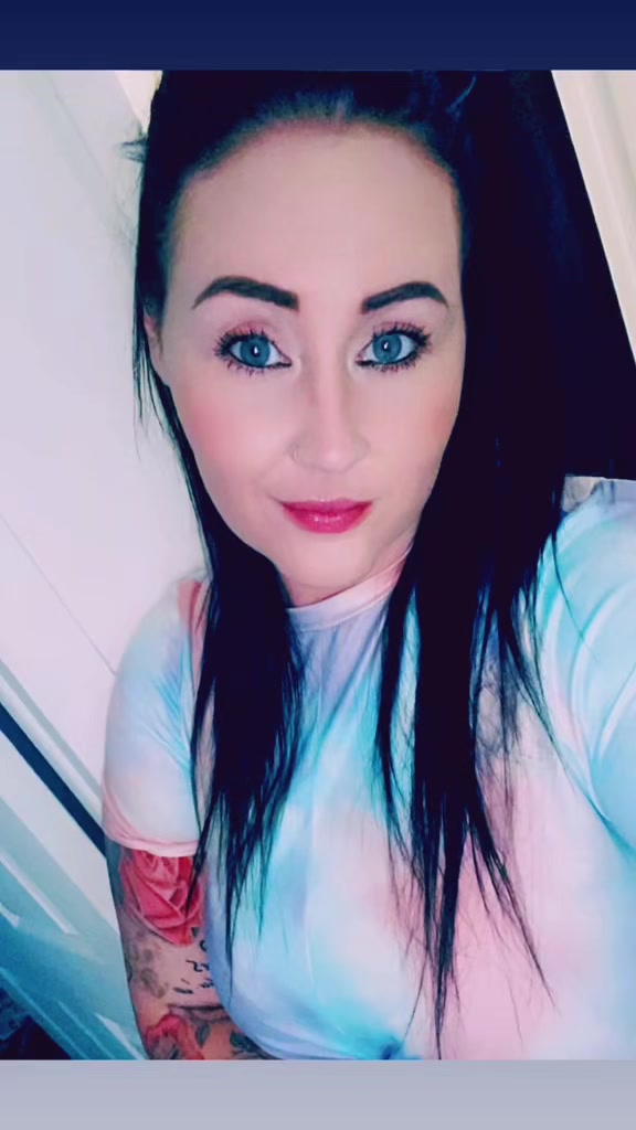 @ashh_tsk