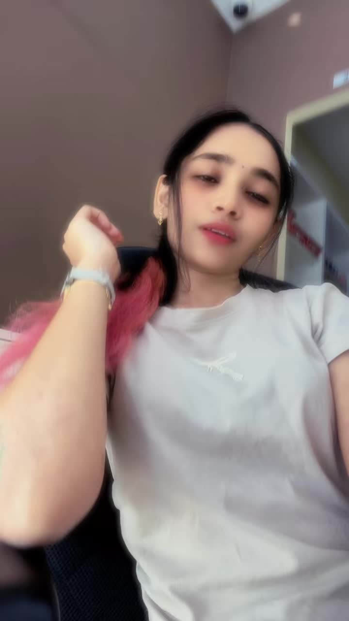@Nanthini 💙🕊️