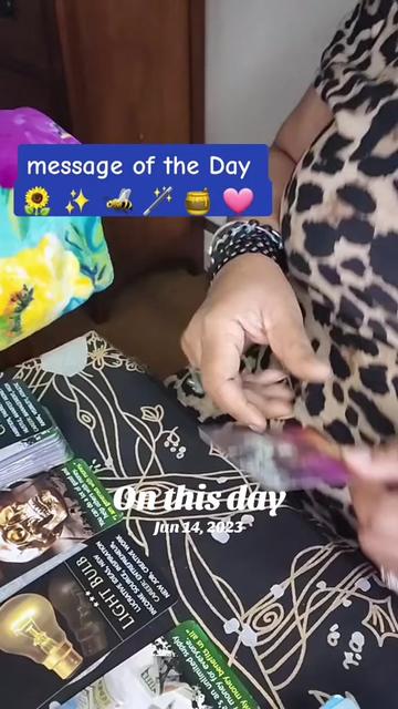 @Divine🔮Mystical🪞Connection🗝