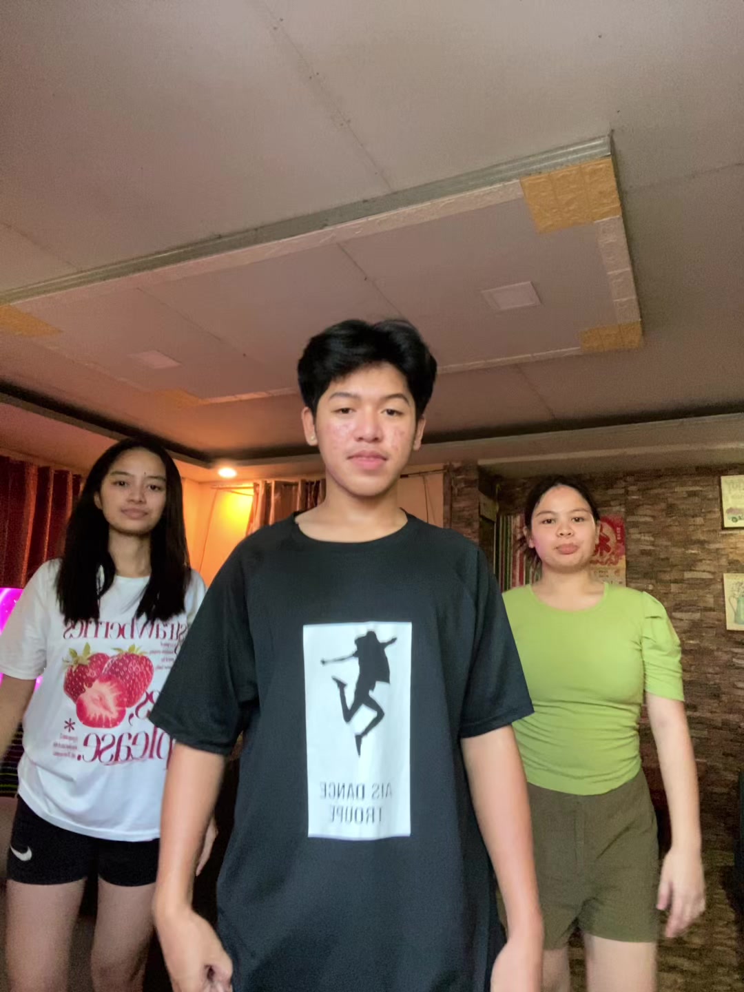 @Renzz