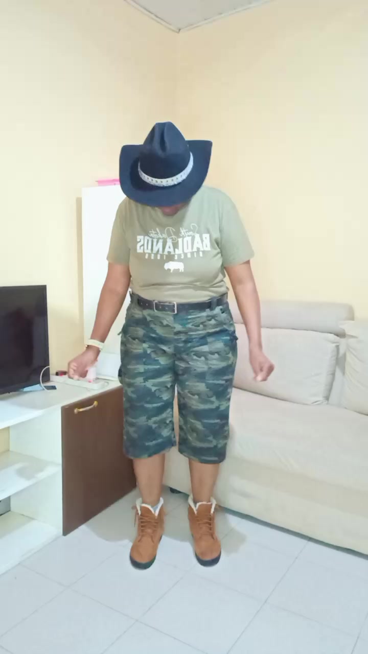 @Dancing cowgal 001