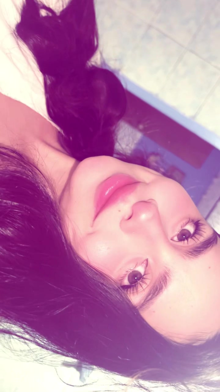 @karenramos