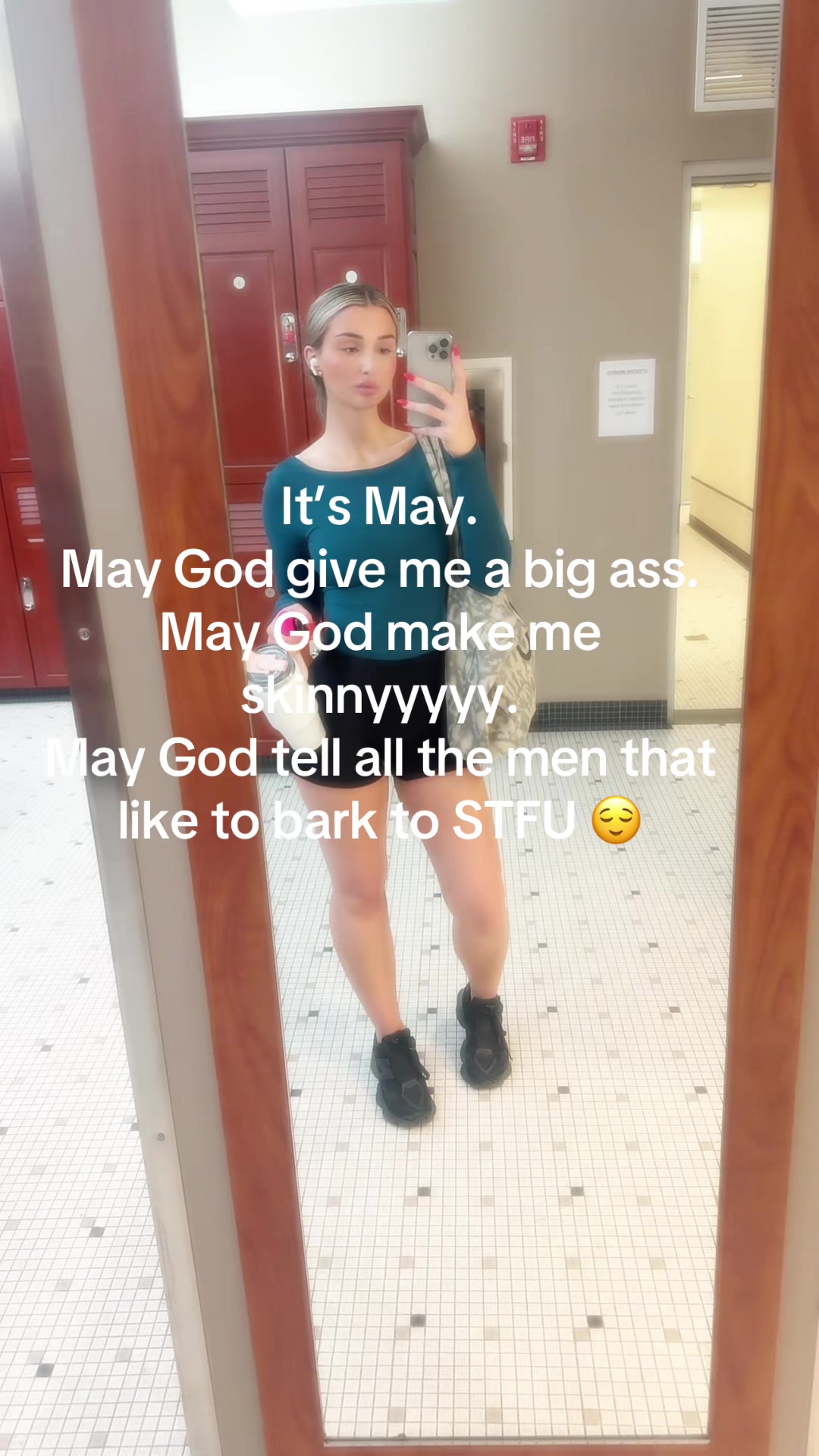 @🎀E🧸