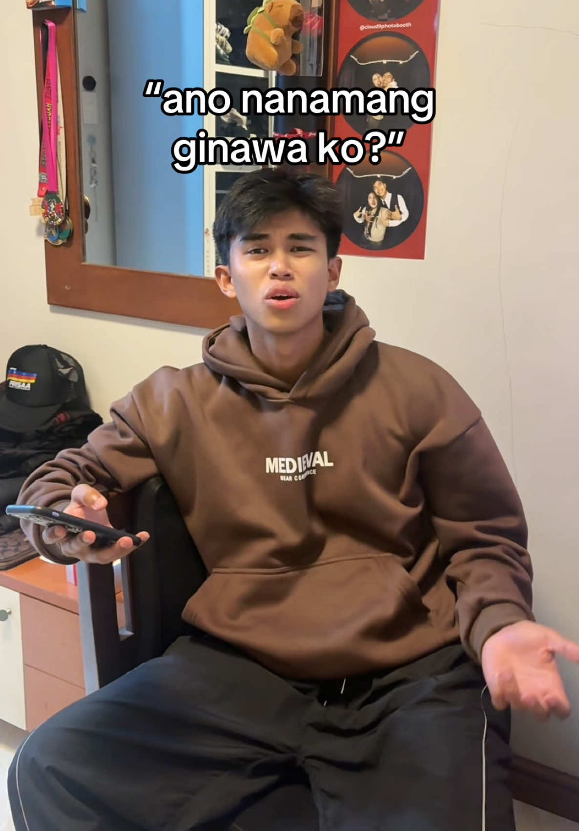 @lhyks