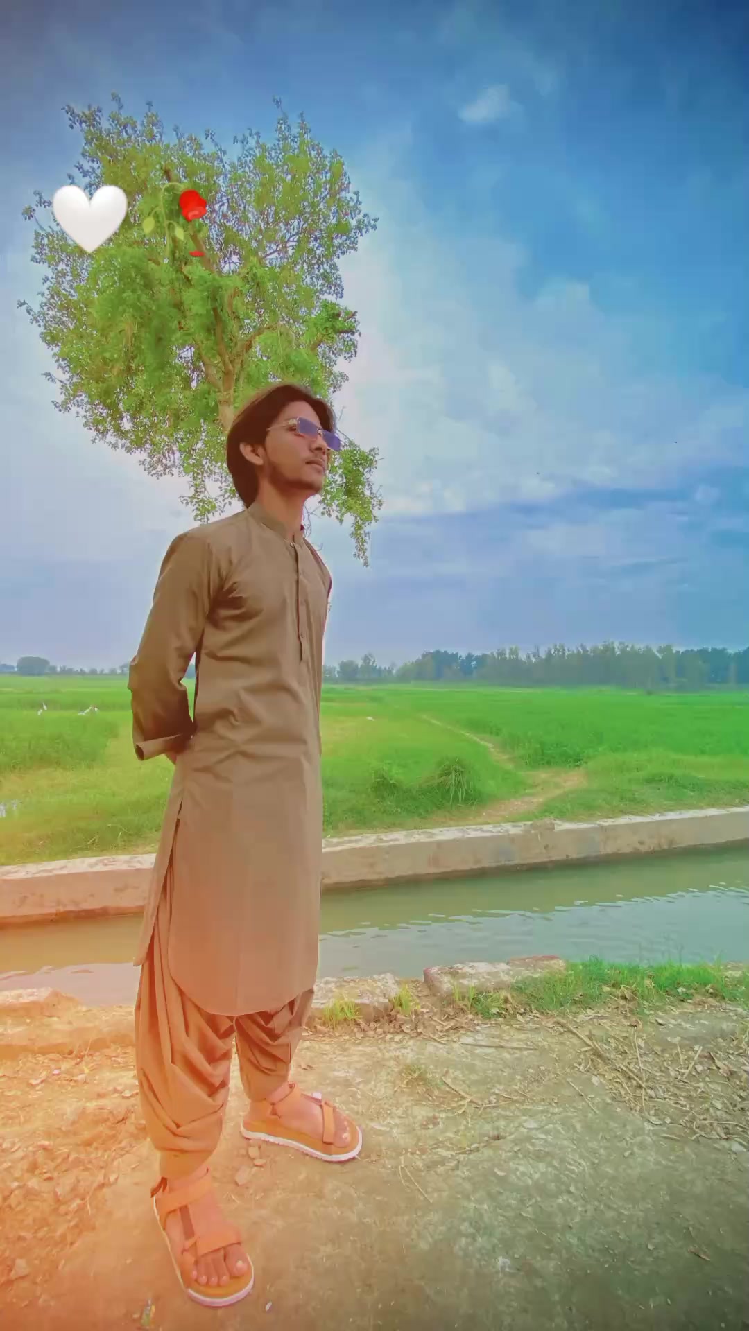 @SANWAL KHAN 👑😘🪄