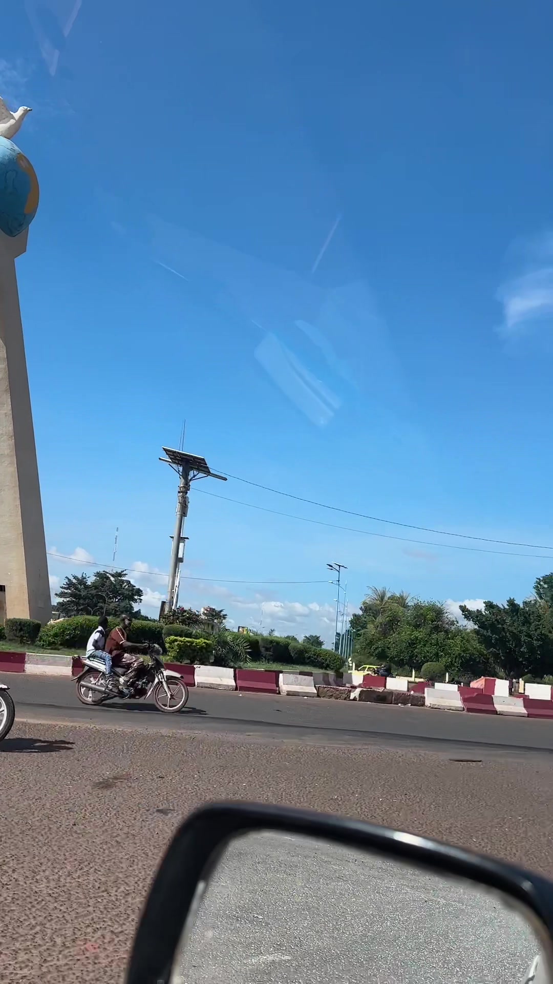 @Teammalian