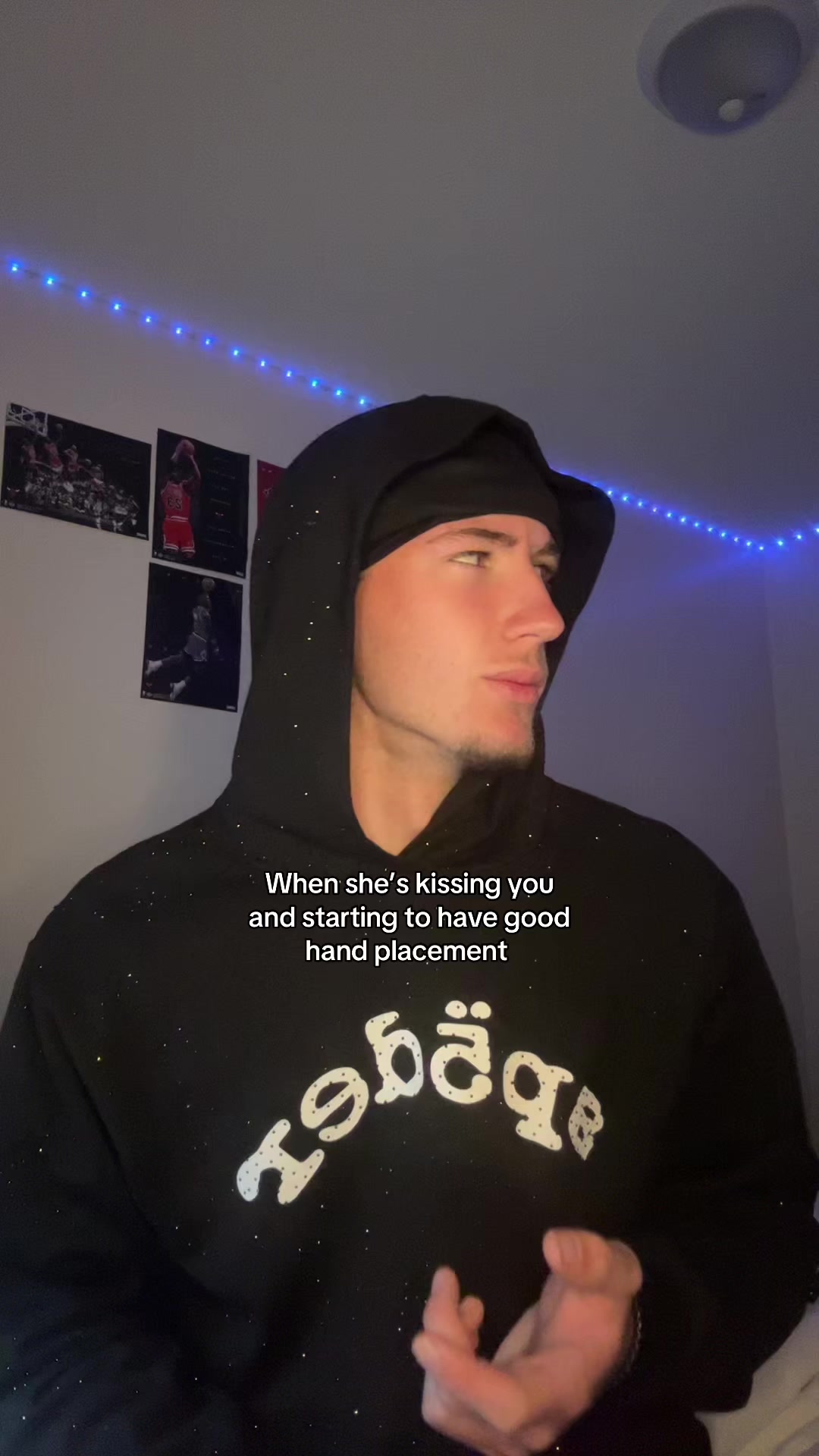 @𝐉𝟐𝐑