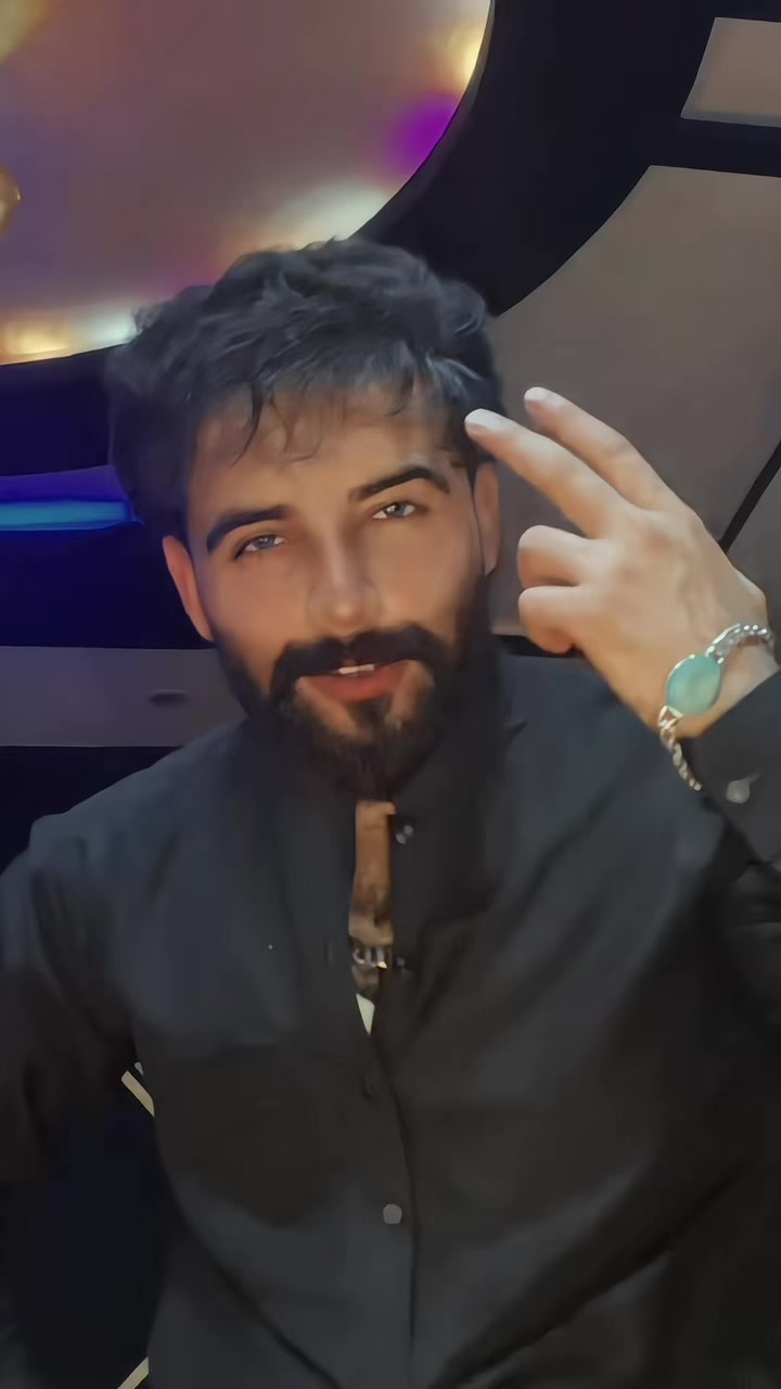 @Faisal Rehman 👑❤️