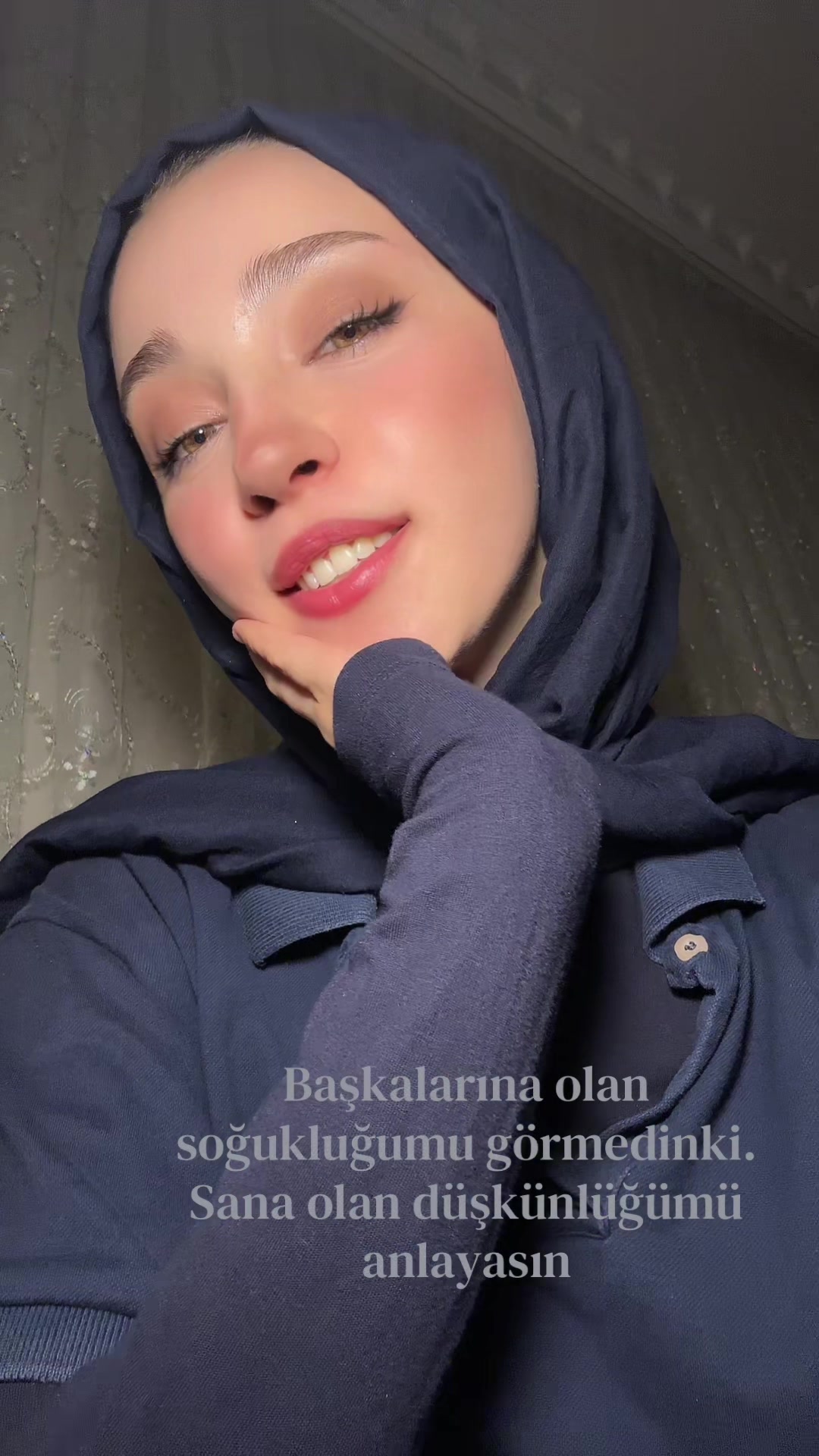 @Alinaa