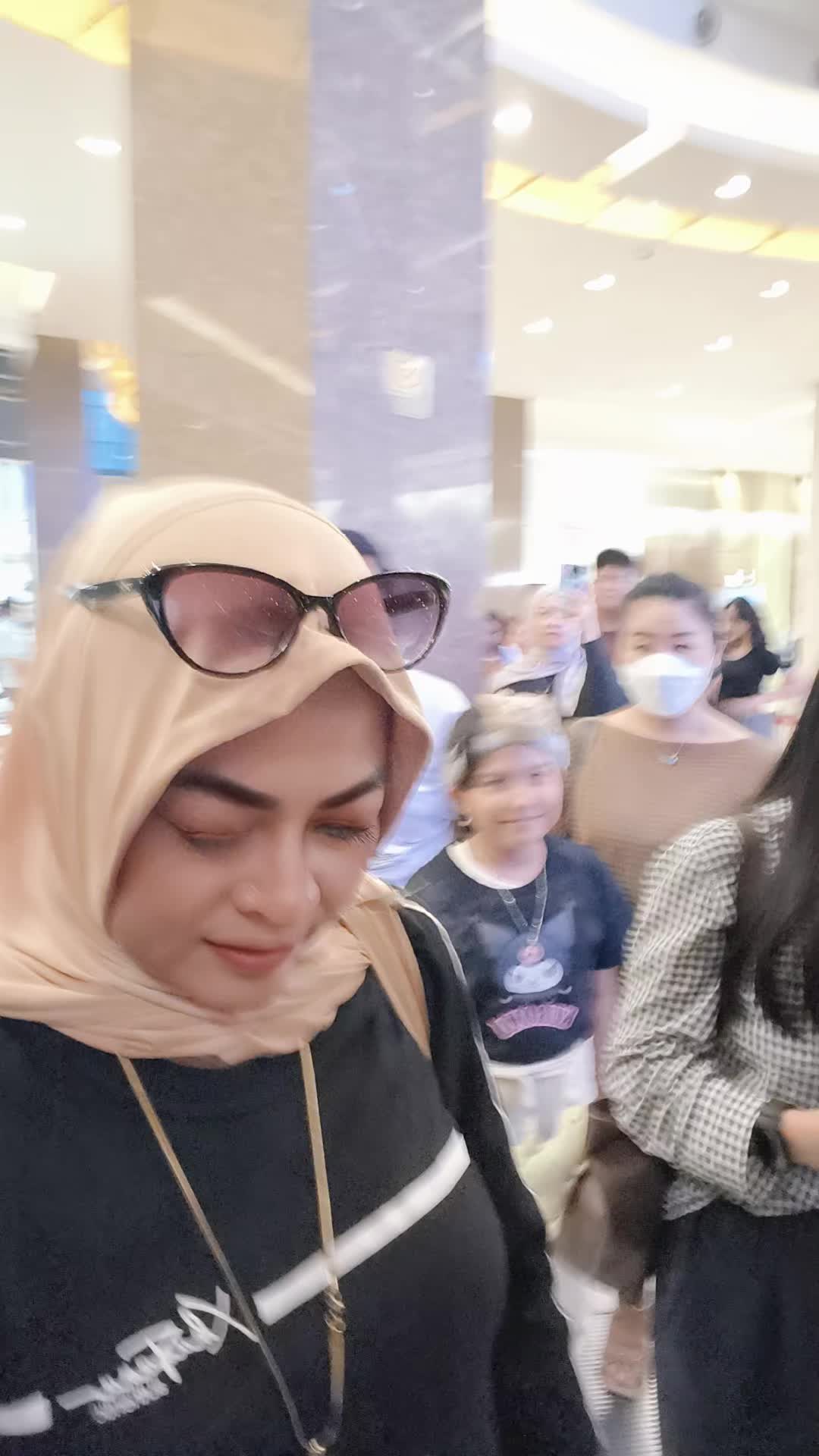 @Kareenashop5