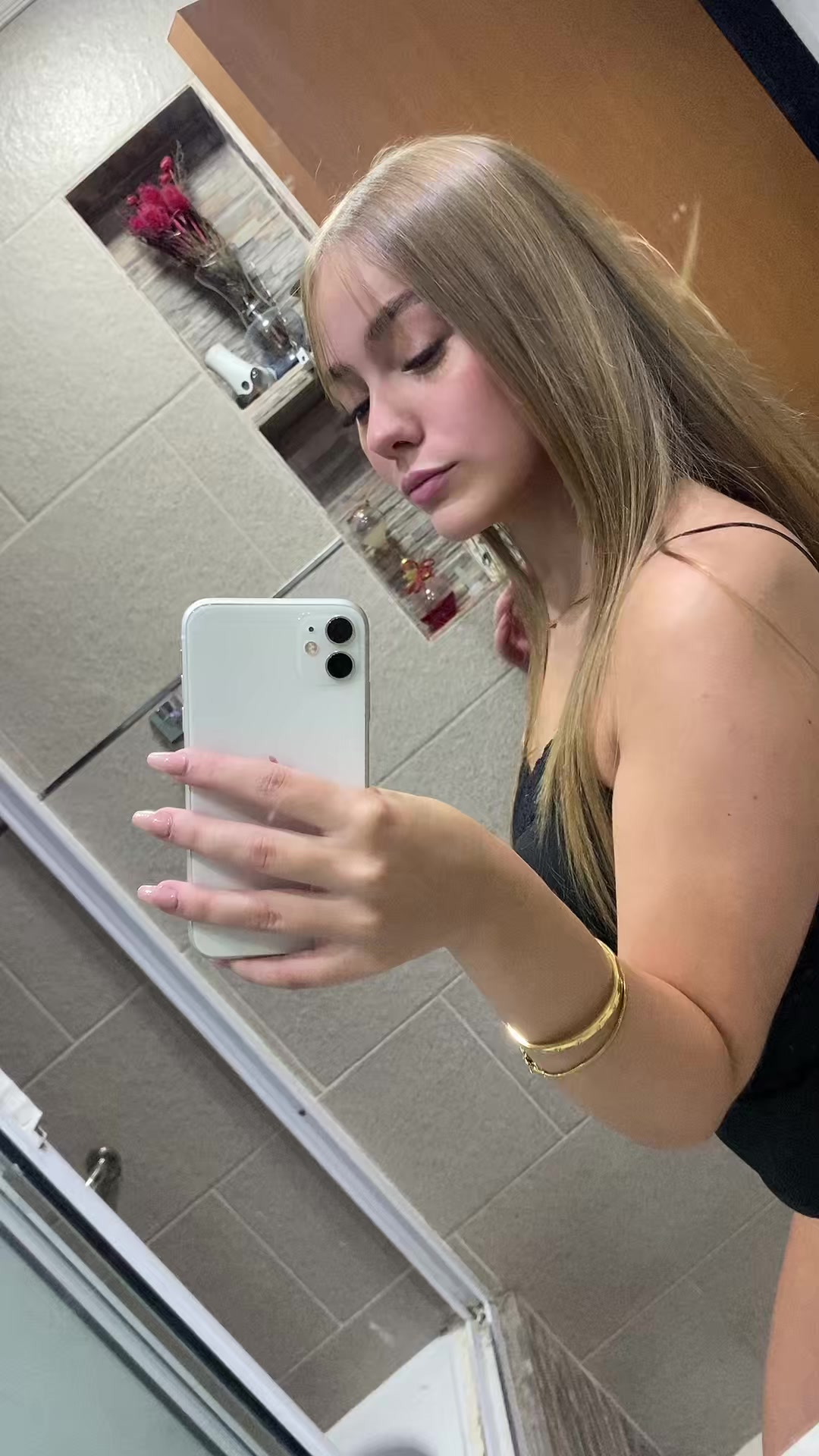 @𝒪. ᥫ᭡