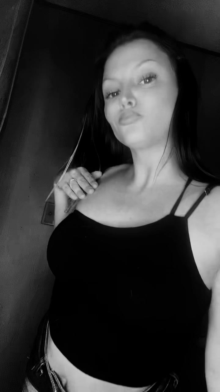 @JessicaSweetness