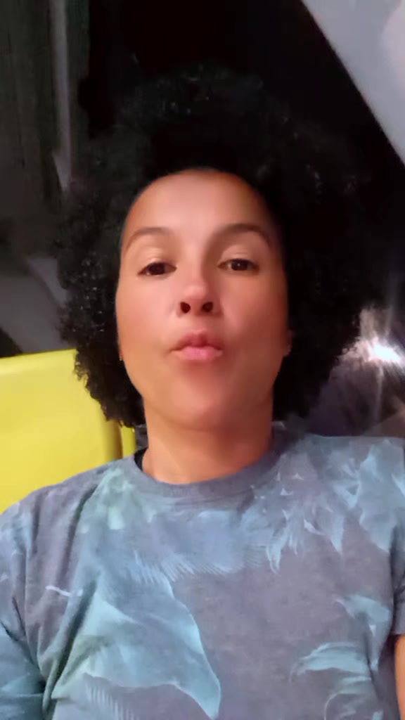 @Nádia