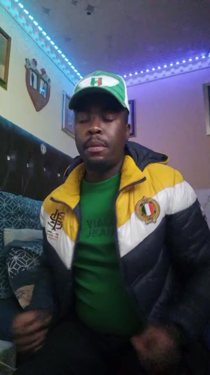 @ndumisomaxndiyaza