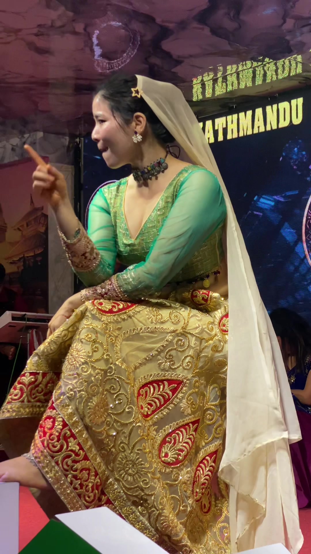 @प्यारी😘