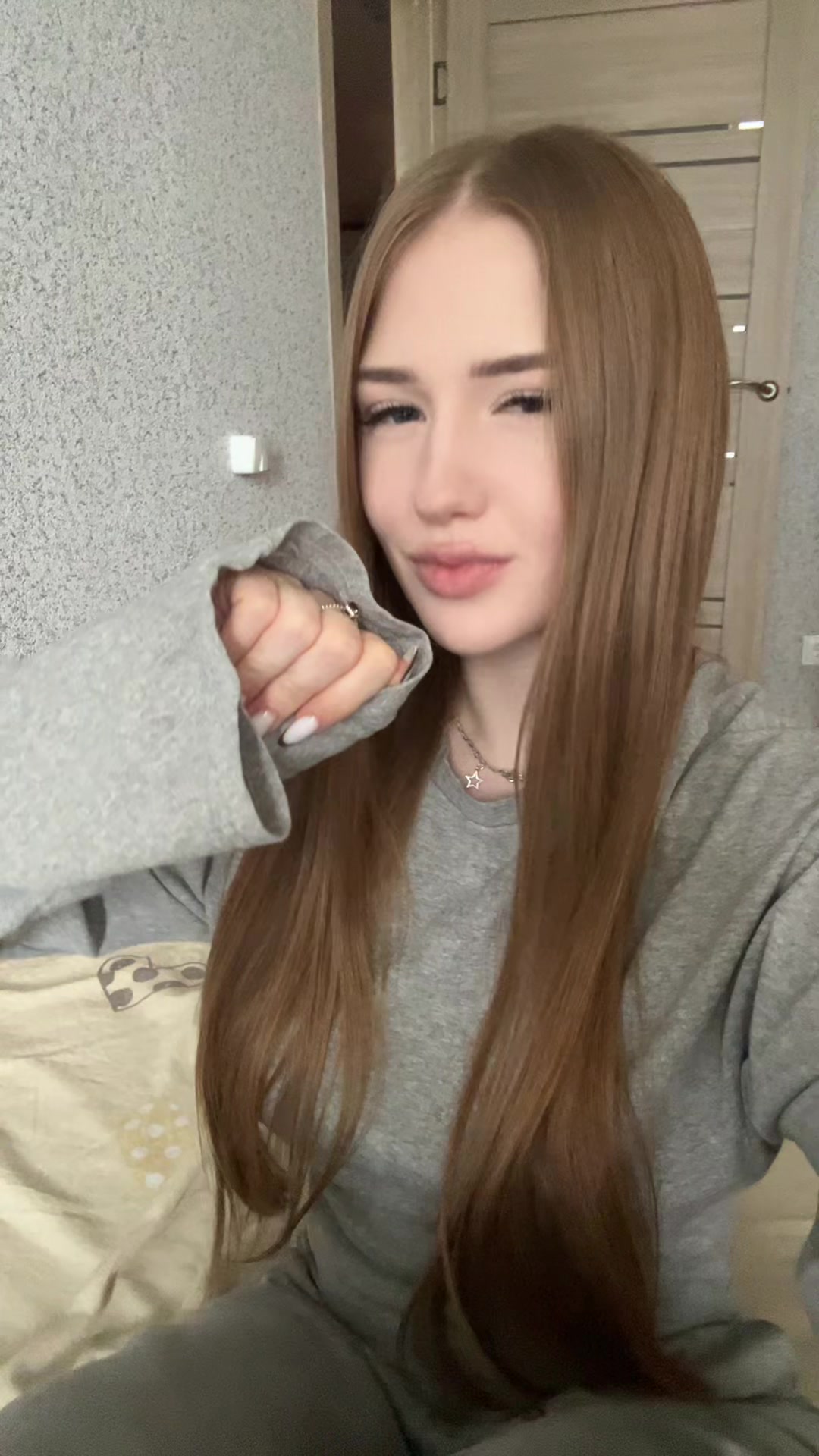 @алина🫦