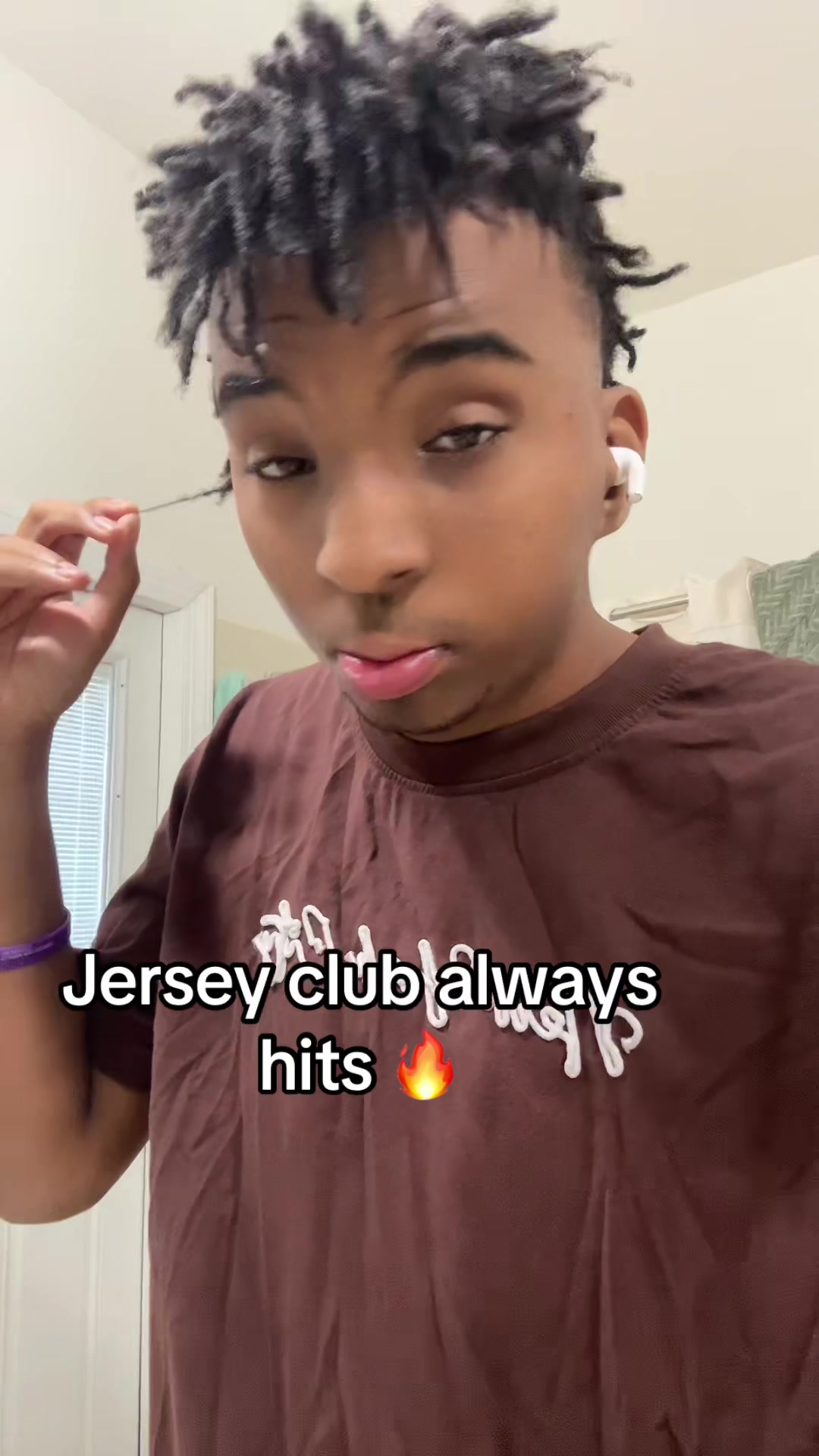 @Al!C🐓