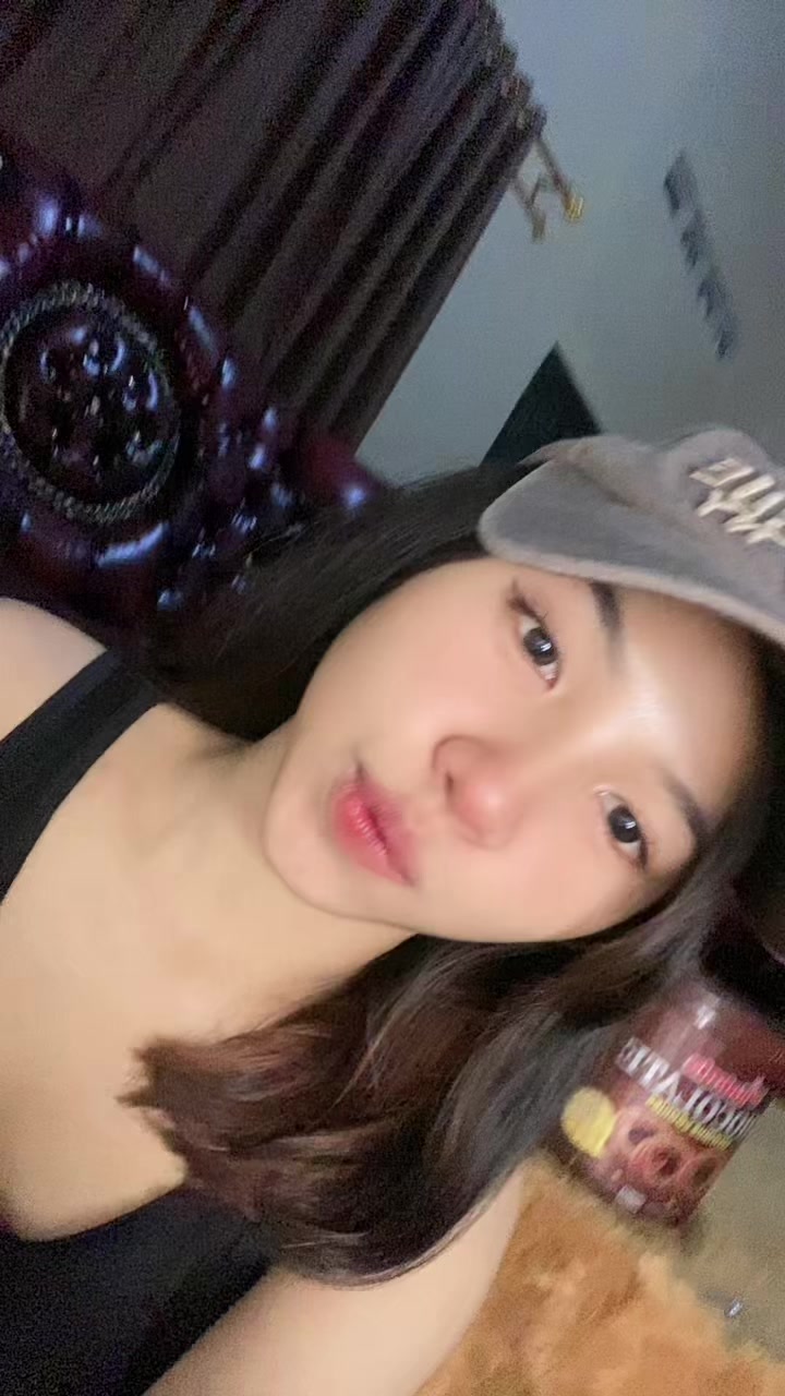 @lylyy
