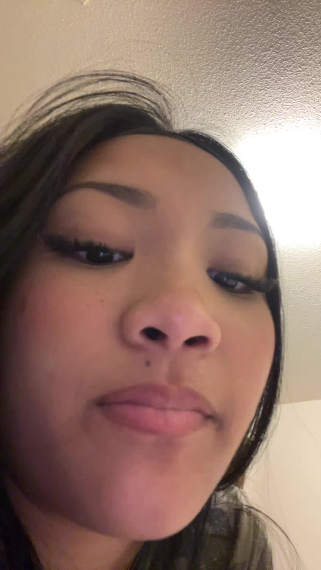 @🤖