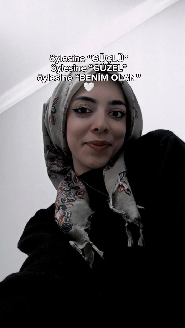 @Gülüşü güzelim