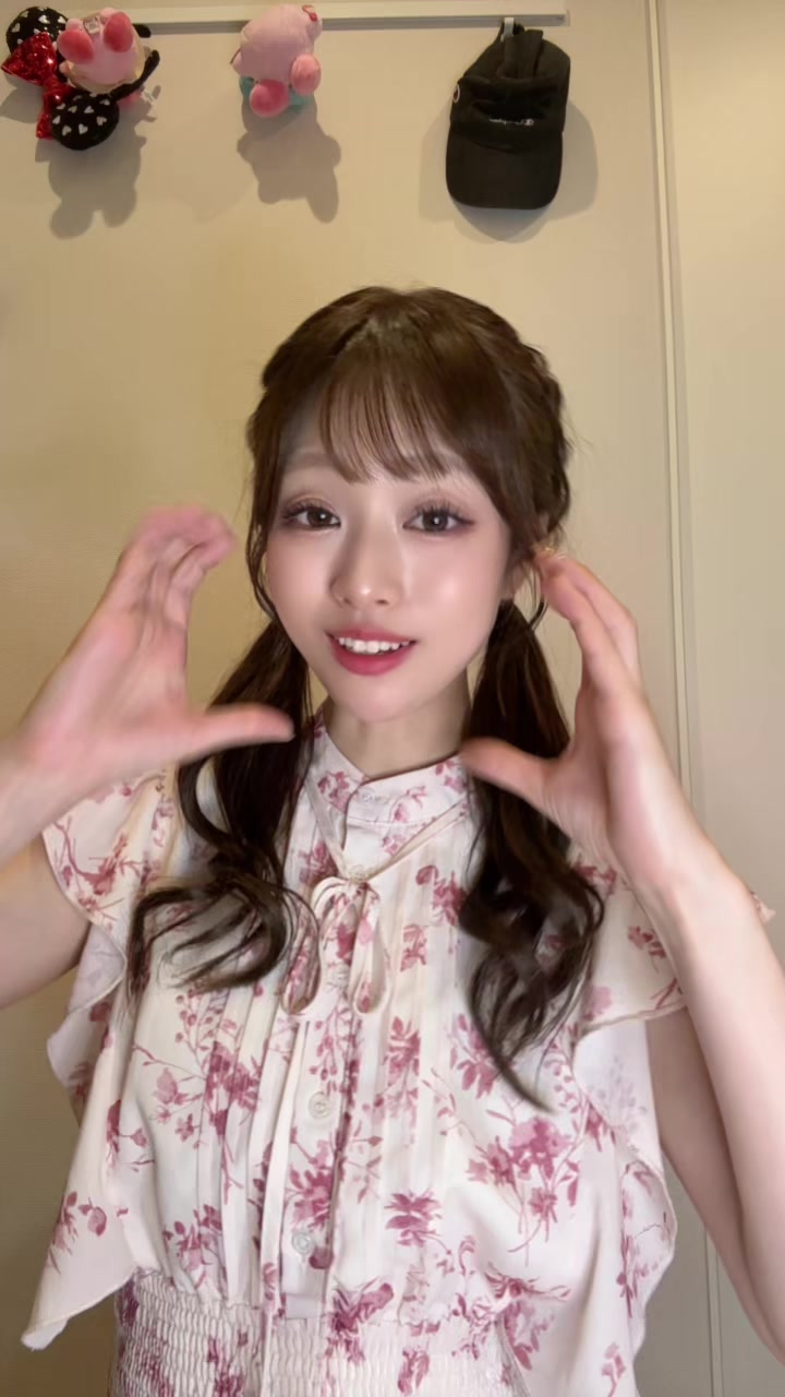 @ももつん
