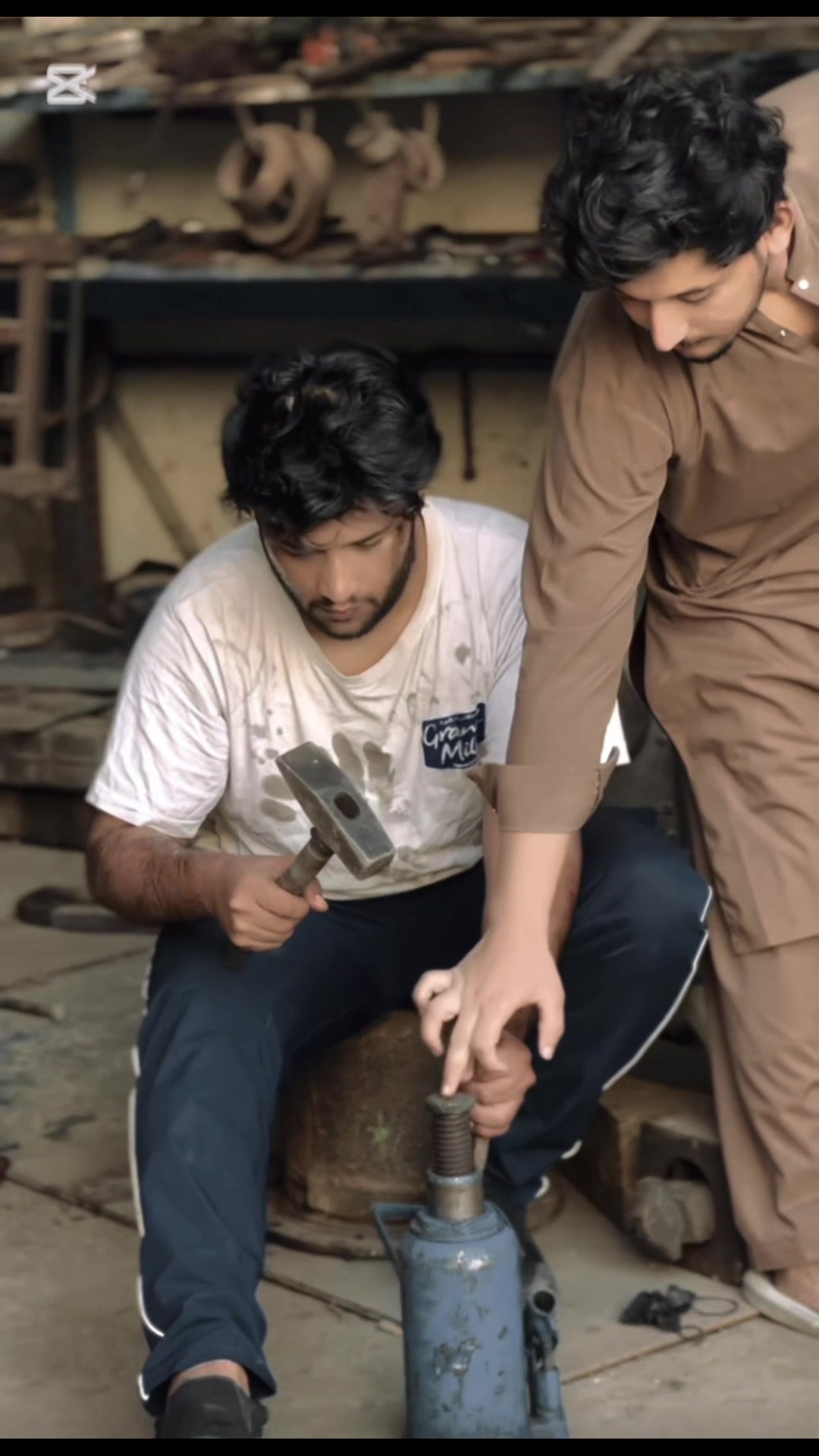 @➳ᴹᴿ᭄𝙰𝚣𝚖𝚊𝚝