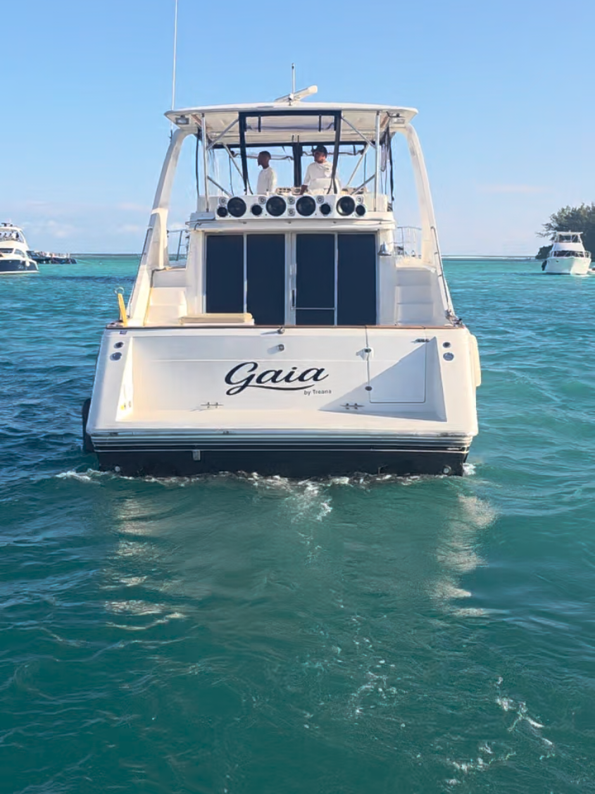 @Gaia Party Boat