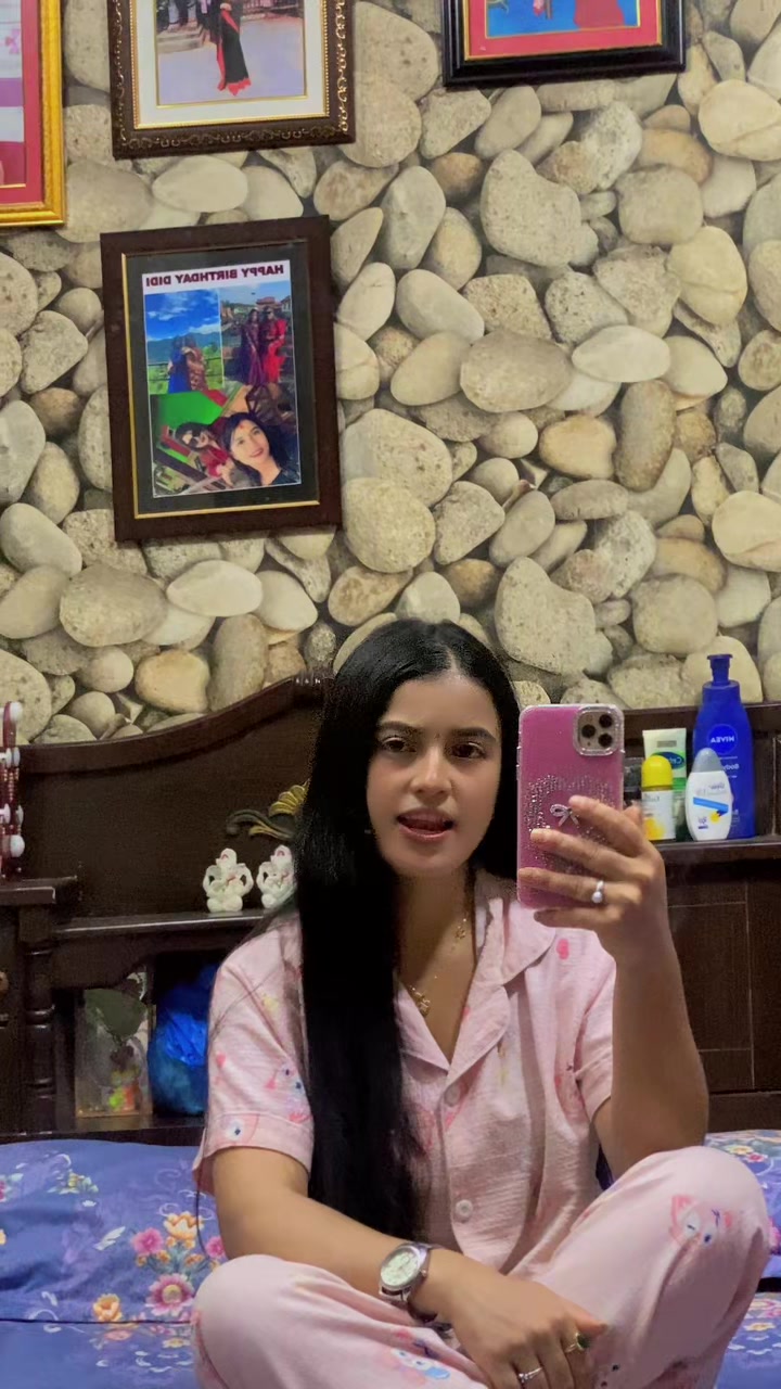 @Thakuri niku ❣️❣️