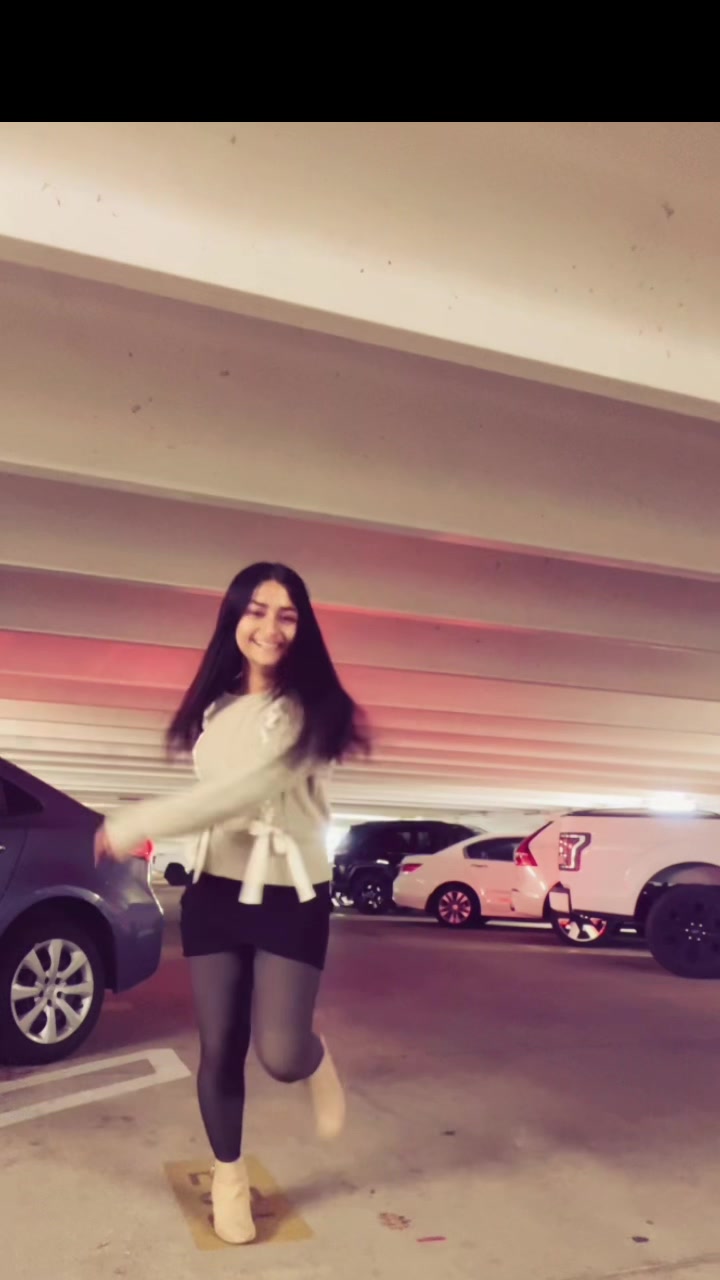 @Kiara056