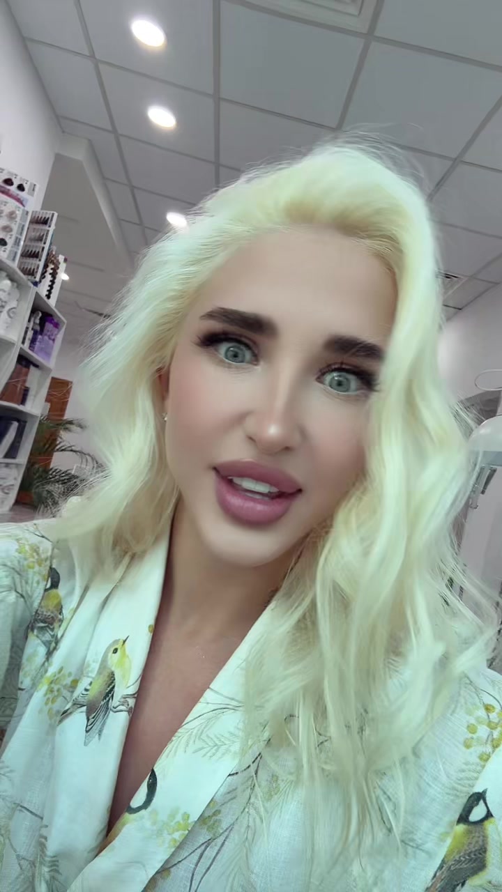 @nana.blondi