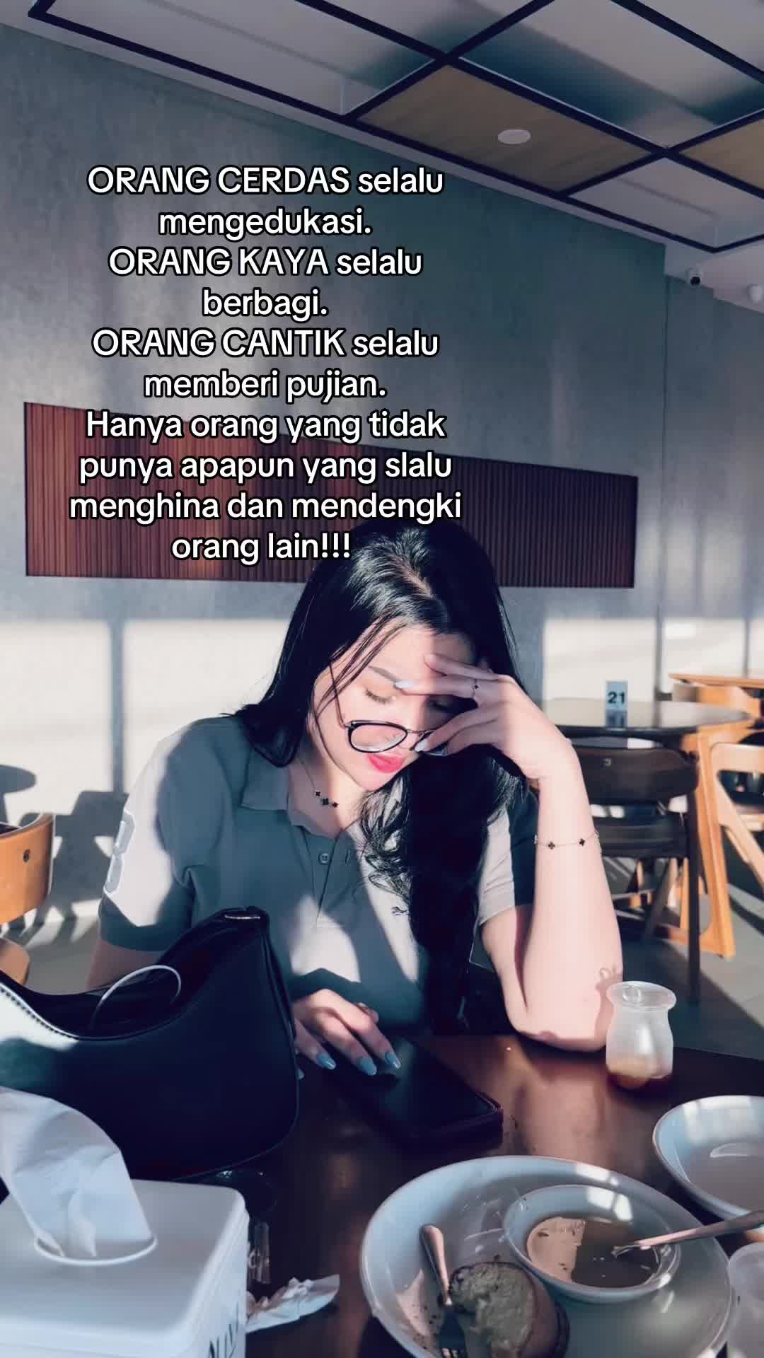 @Amanda 🦋