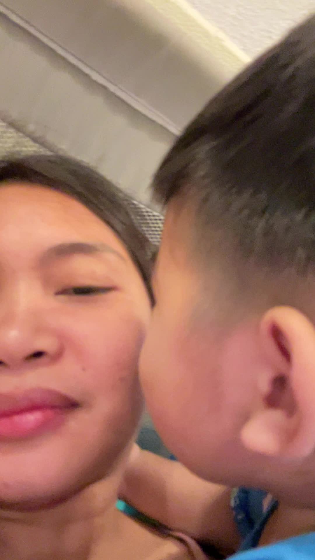 @camilleann