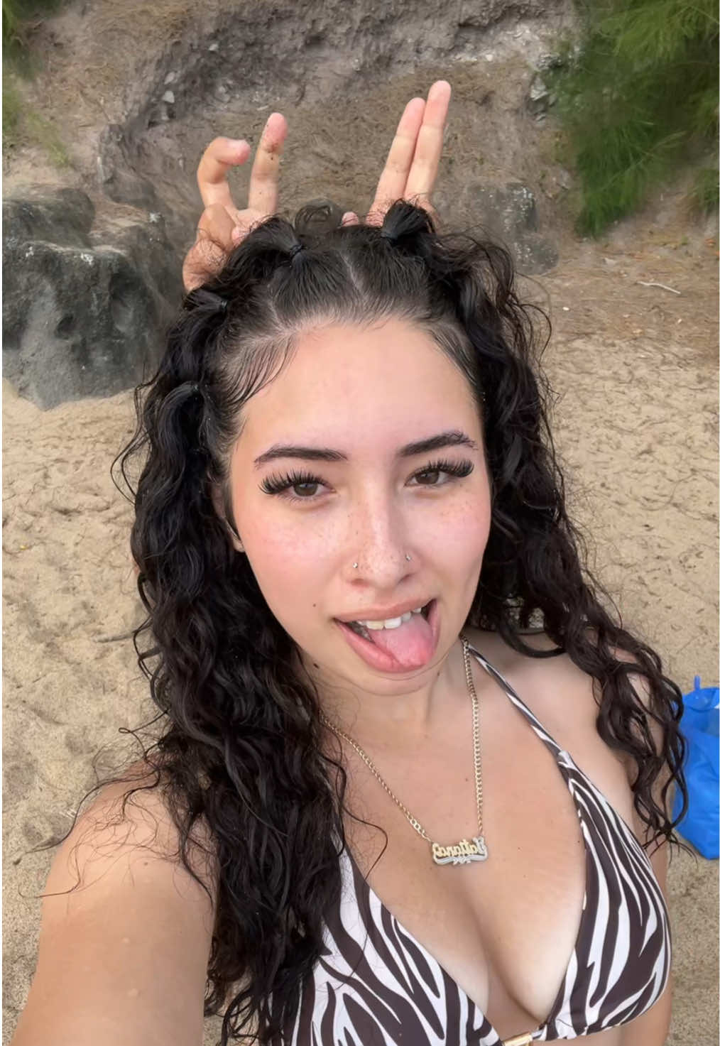 @.tati