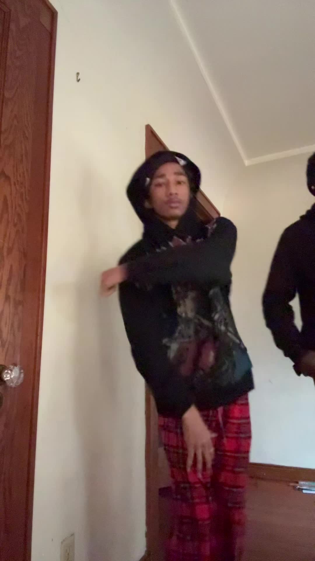 @1lilqua50_onig