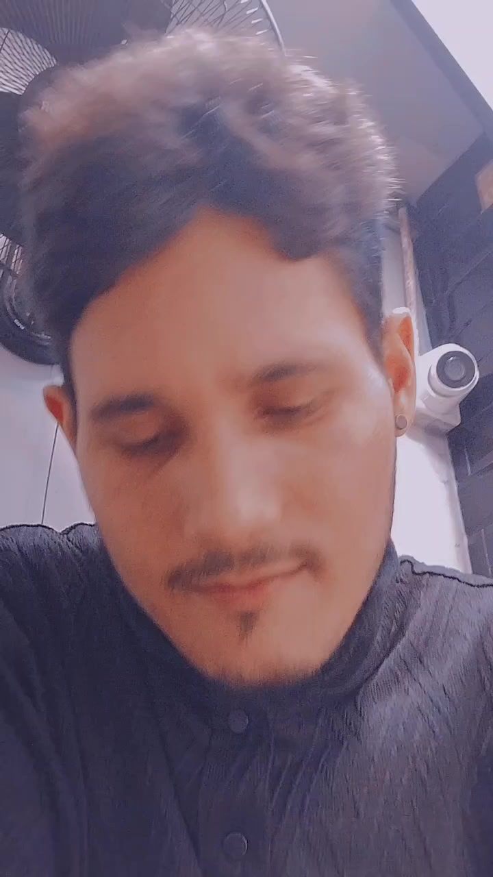 @𝘽𝙚𝙚𝙠𝘼𝙨𝙝_𝙏𝙝𝙖𝙦𝙪𝙧𝙞✅