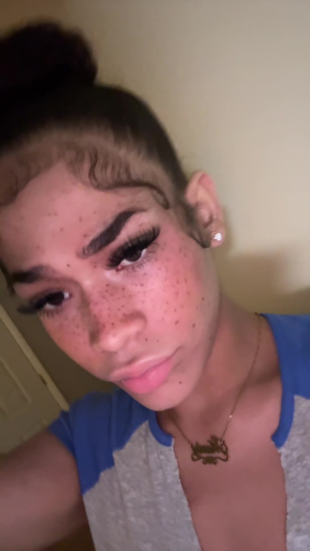 @!