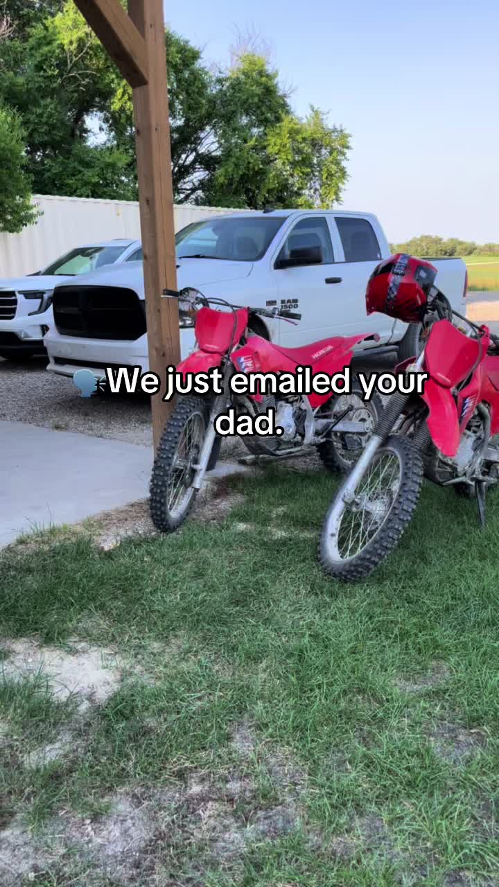 @𝓣𝓱𝓪𝓽300𝓕_𝓦𝓱𝓲𝓹𝓹𝓪