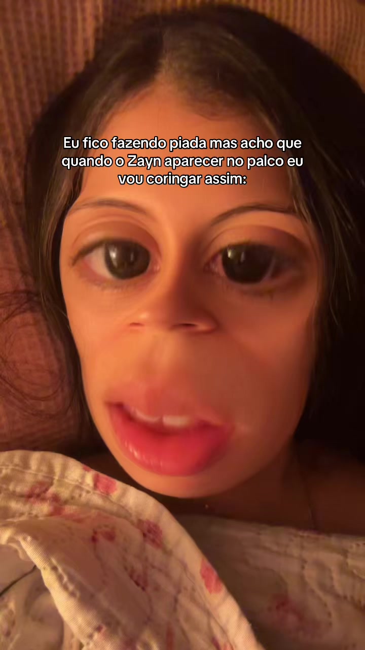 @&Aacute;gata Pietra Alves