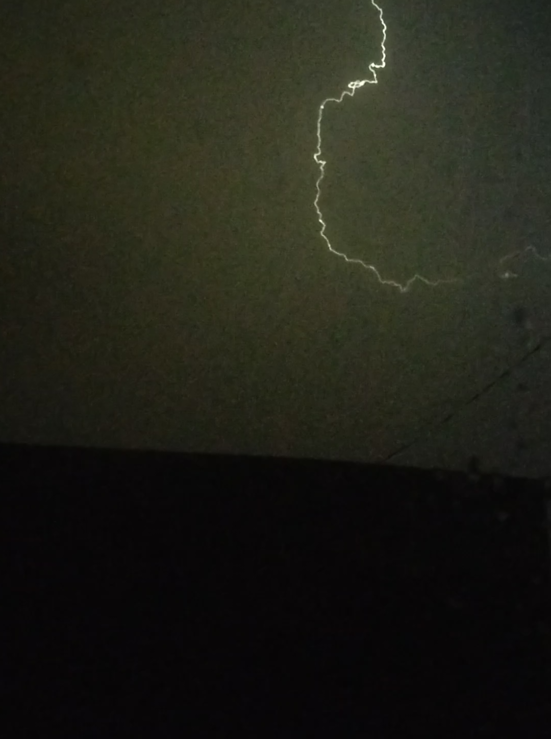 @🌗
