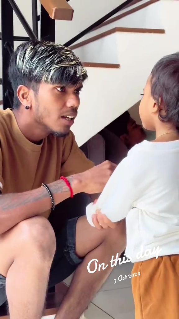 @Tharsinni Siva