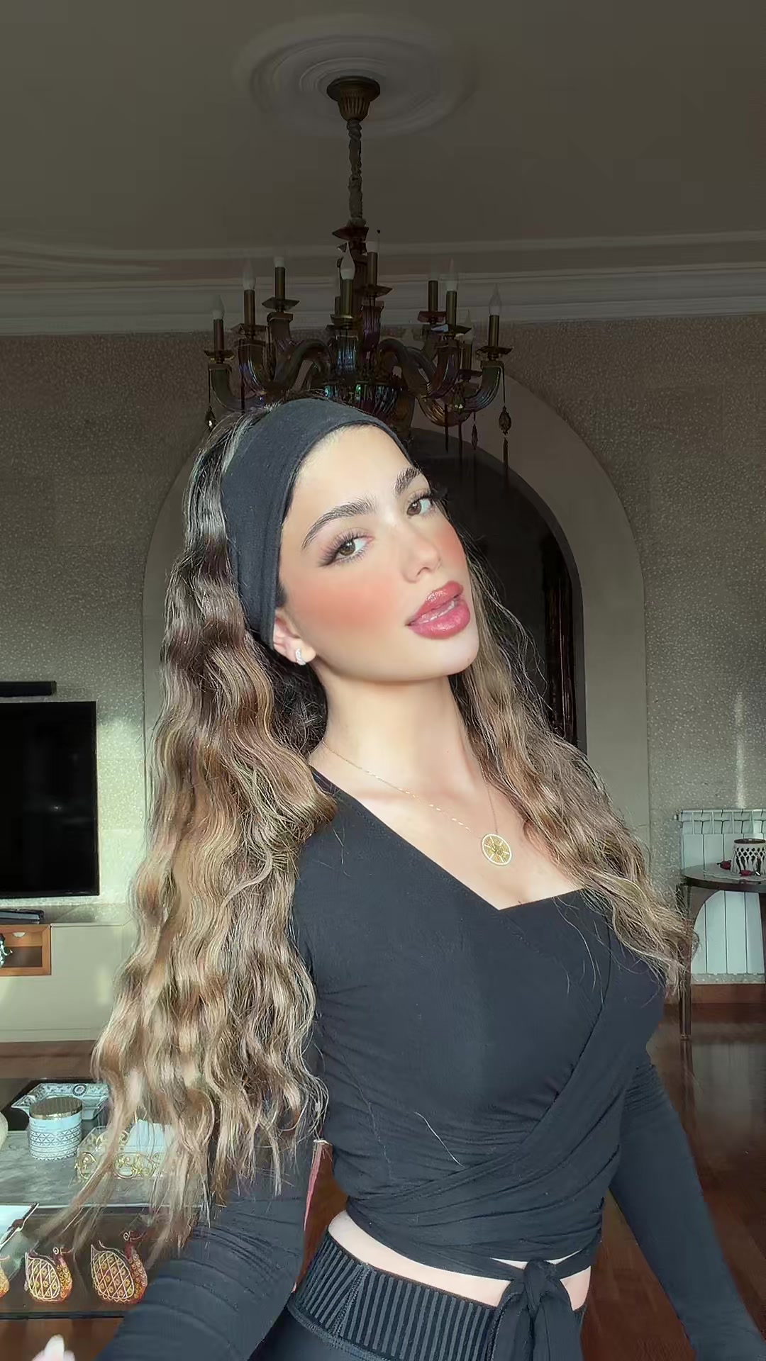@LARA