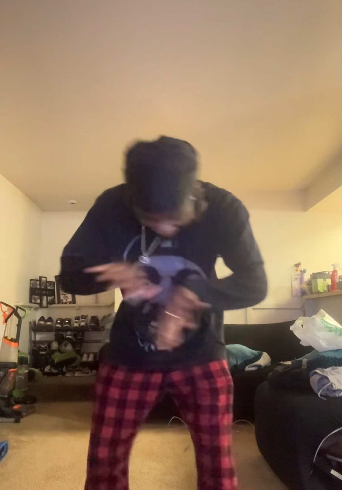 @Kingg.Troy29